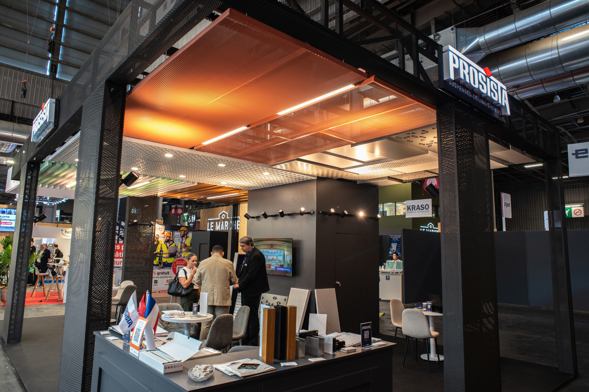 batimat-stand-2.png